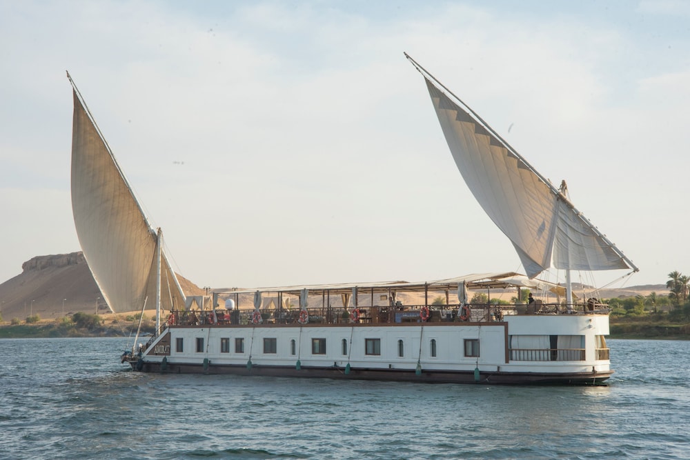 Sonesta Dahabeya Amirat I - Nile Cruise Ship - 7 nights from Luxor every Saturday