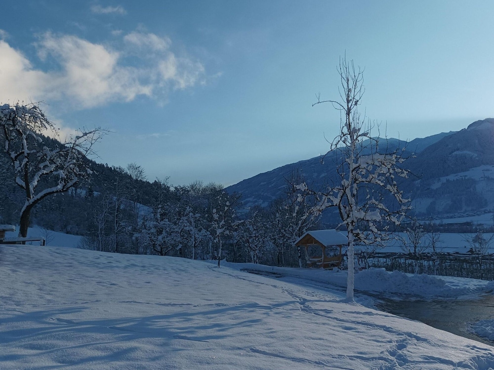 Holiday on an Organic Farm in Hart im Zillertal