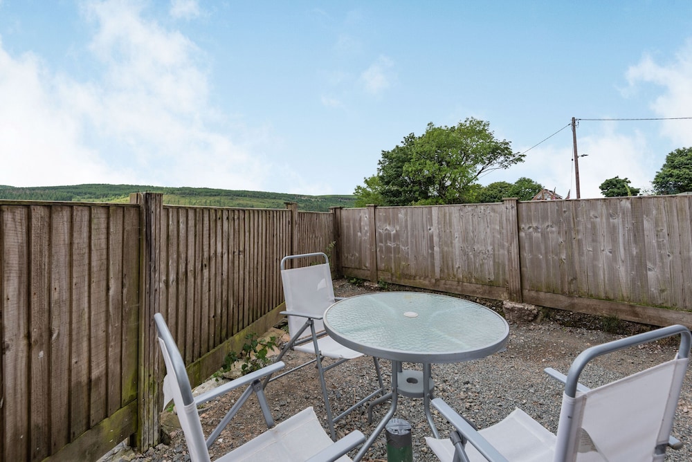 3 Tyn Y Mynydd