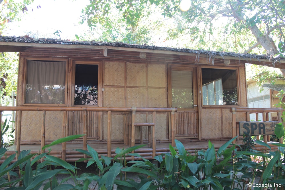 Cashew Grove Beach Resort