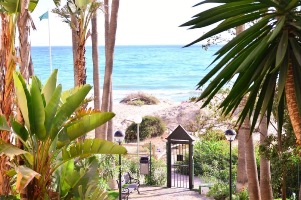 Sky Sea Holidays Mi Capricho