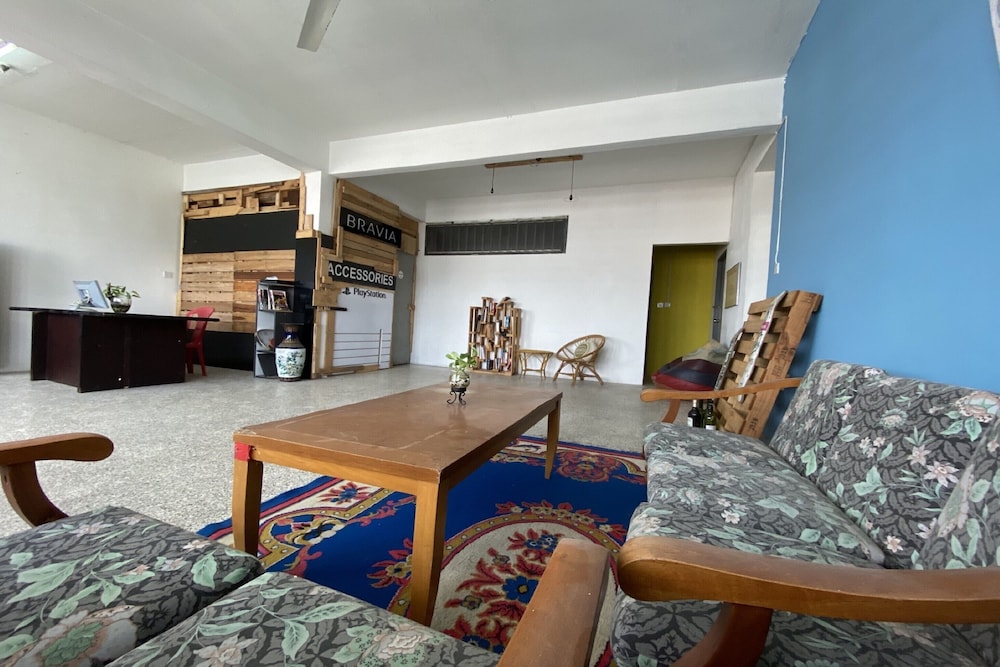 OYO Home 90295 Beacon Homestay Kuching photo 7