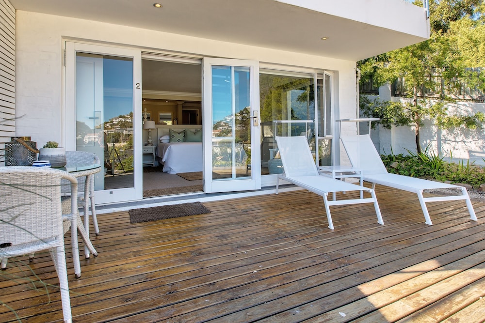 Amanzi Island Boutique Hotel