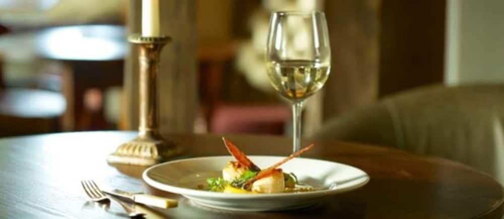 Melksham Vacations - The Pear Tree Inn - Property Image 6