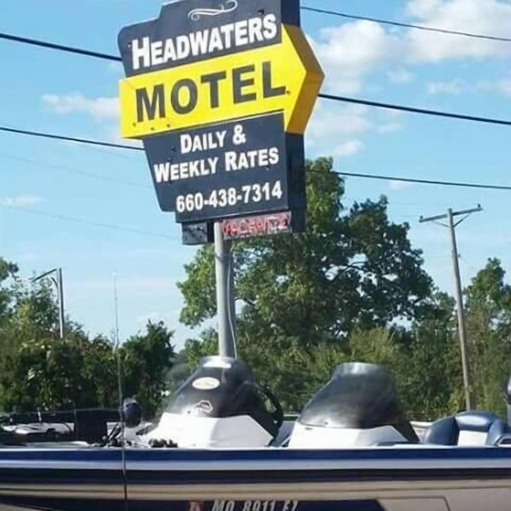 Headwaters Motel