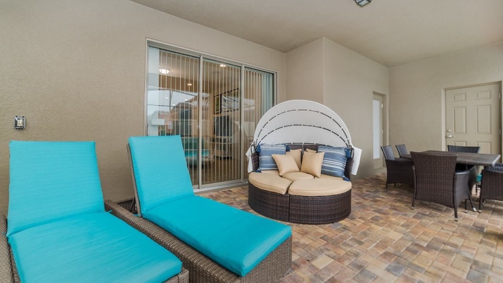 Windsor At Westside #22 - 6 Bed 5 Baths Villa