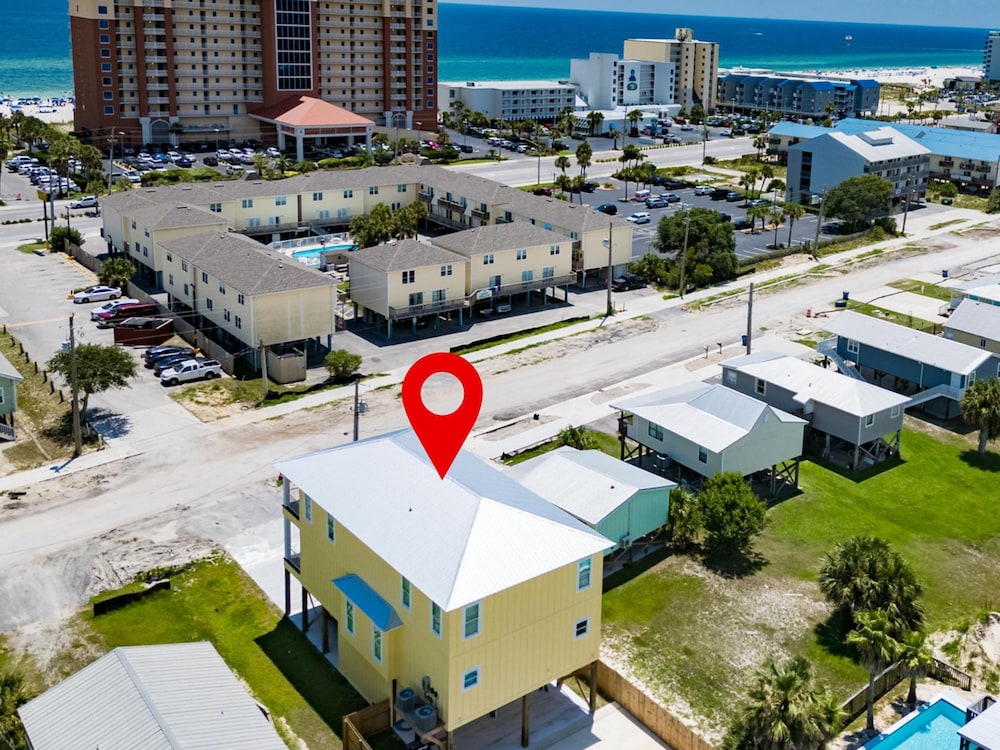 Dreezy's Hideaway by Southern Vacation Rentals