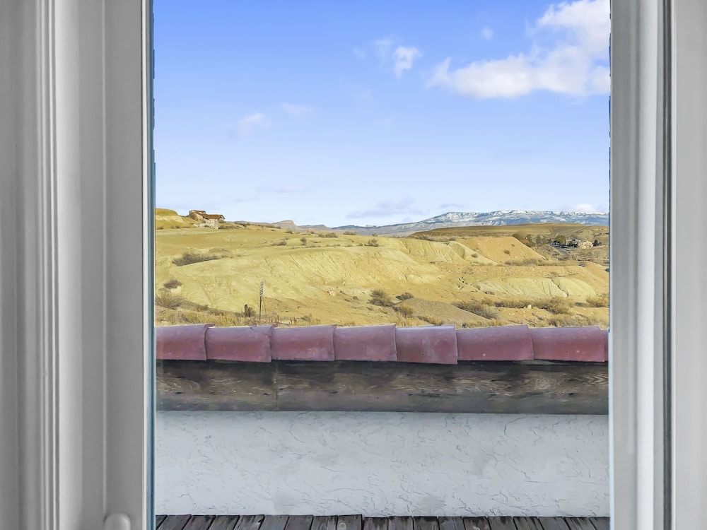 Fairway Desert Vista-valley Views Next To Golf 3 Bedroom Home