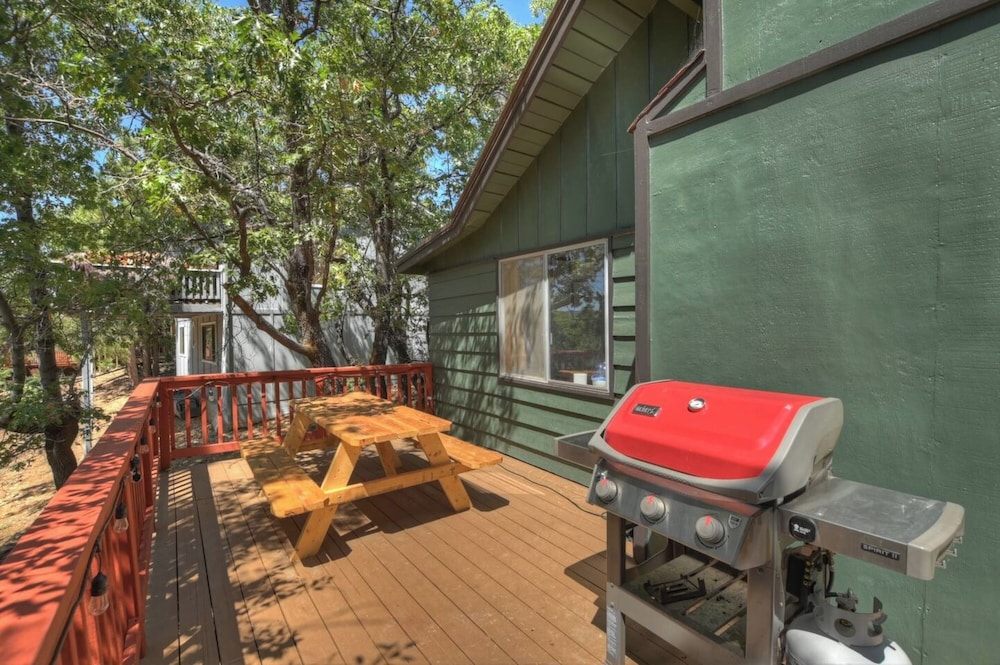 Alpine A-frame Tranquil Retreat in Big Bear Lake!