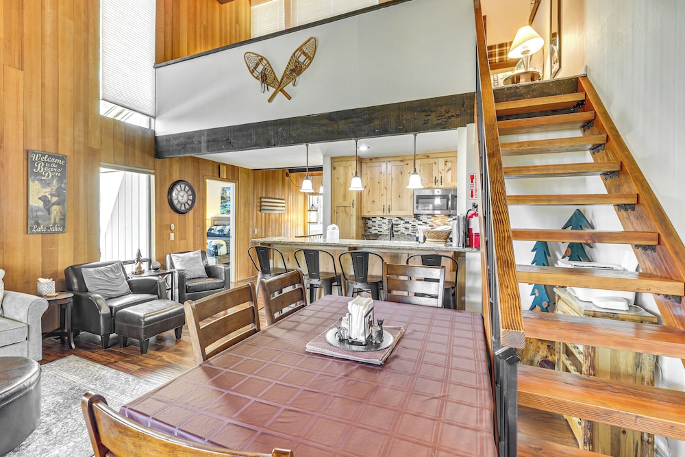 5 Mi to Northstar Resort! Multi-level Family Condo