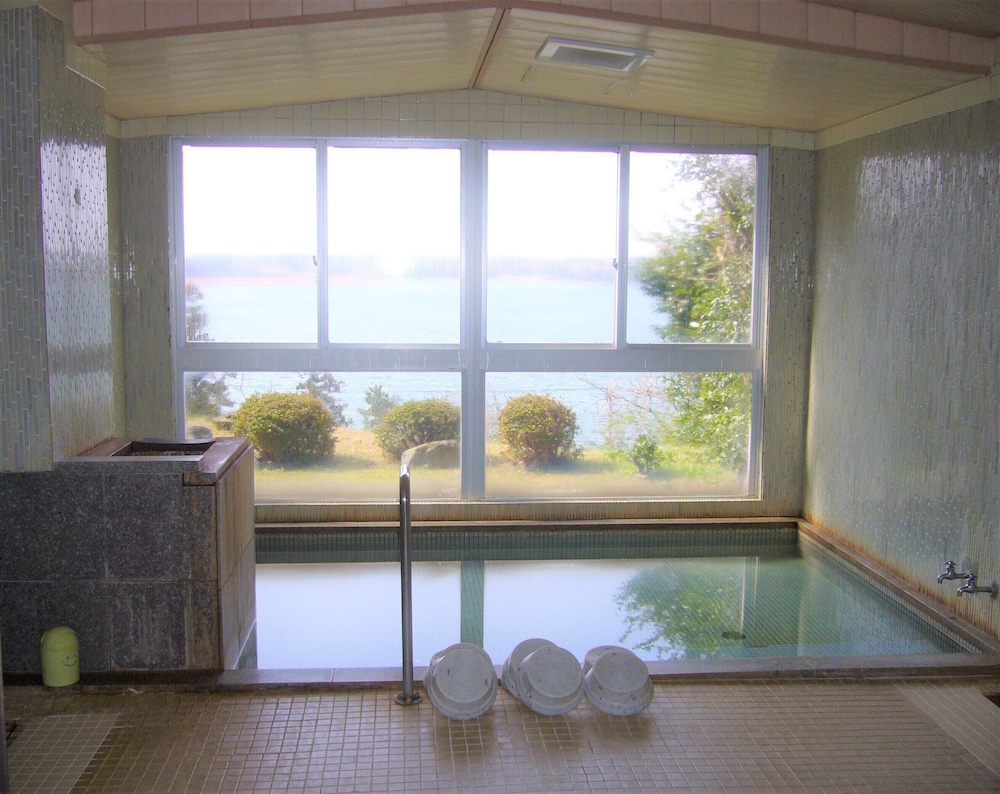 Sado Ryotsu Shiizaki Onsen