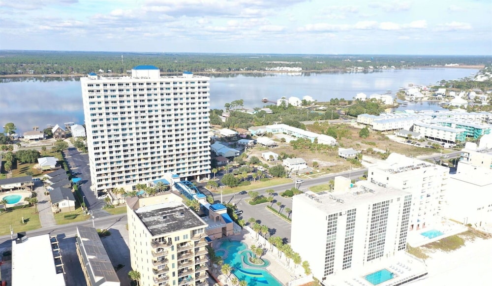 Crystal Tower 1501