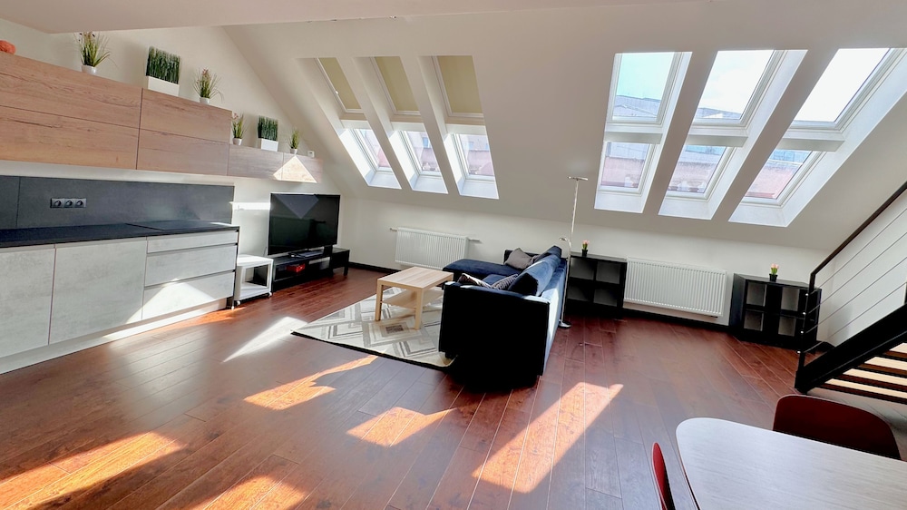 Loft Jecna 43 Prague