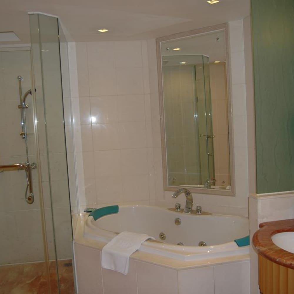 Kande Club Hotel