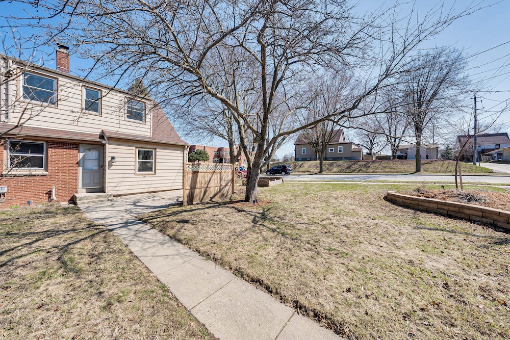 6 Mi to Summerfest Park: Home w/ Game Room!