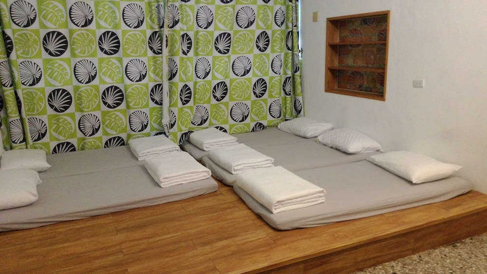 Caitlyn Hostel II