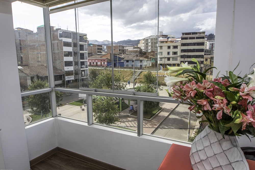 Terra Nostra Suites