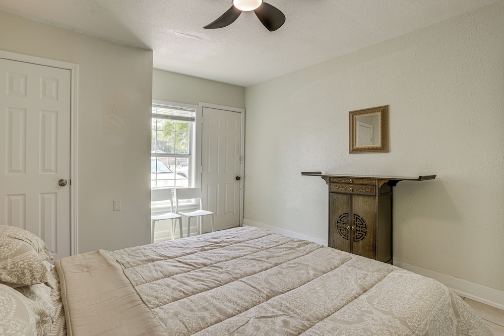 Suburban Home By Arthur Storey Park & HCA Houston!