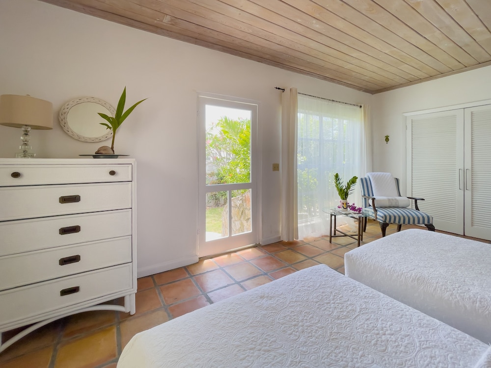 Eleuthera Vacations - Folly Guest House 2 Bedroom Cottage - Property Image 5