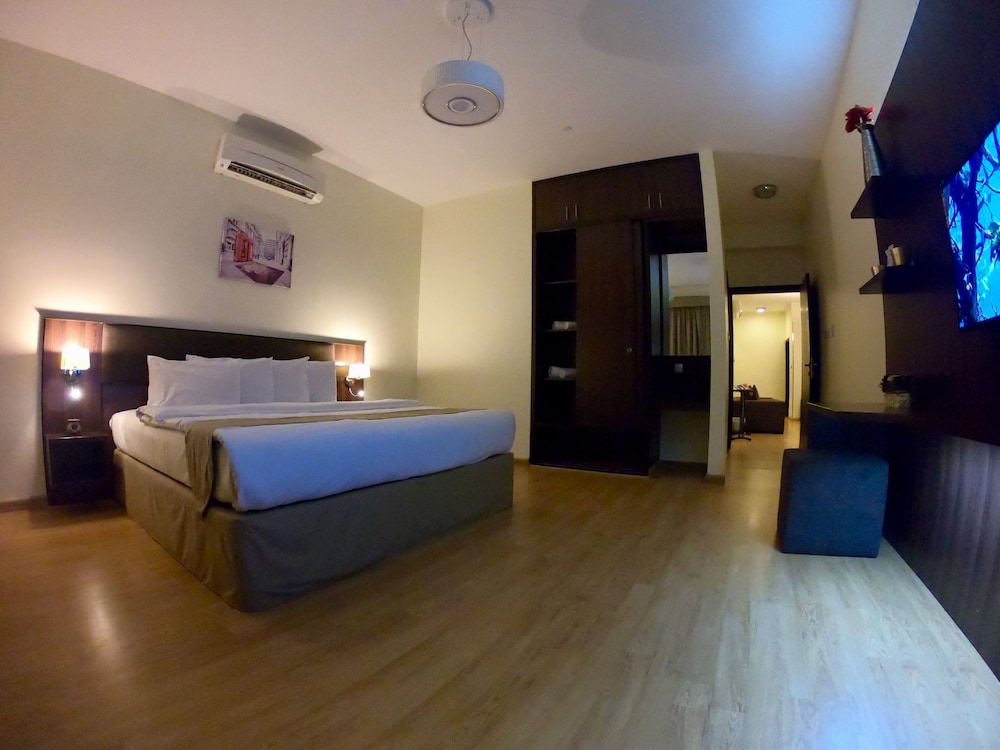 hotel room