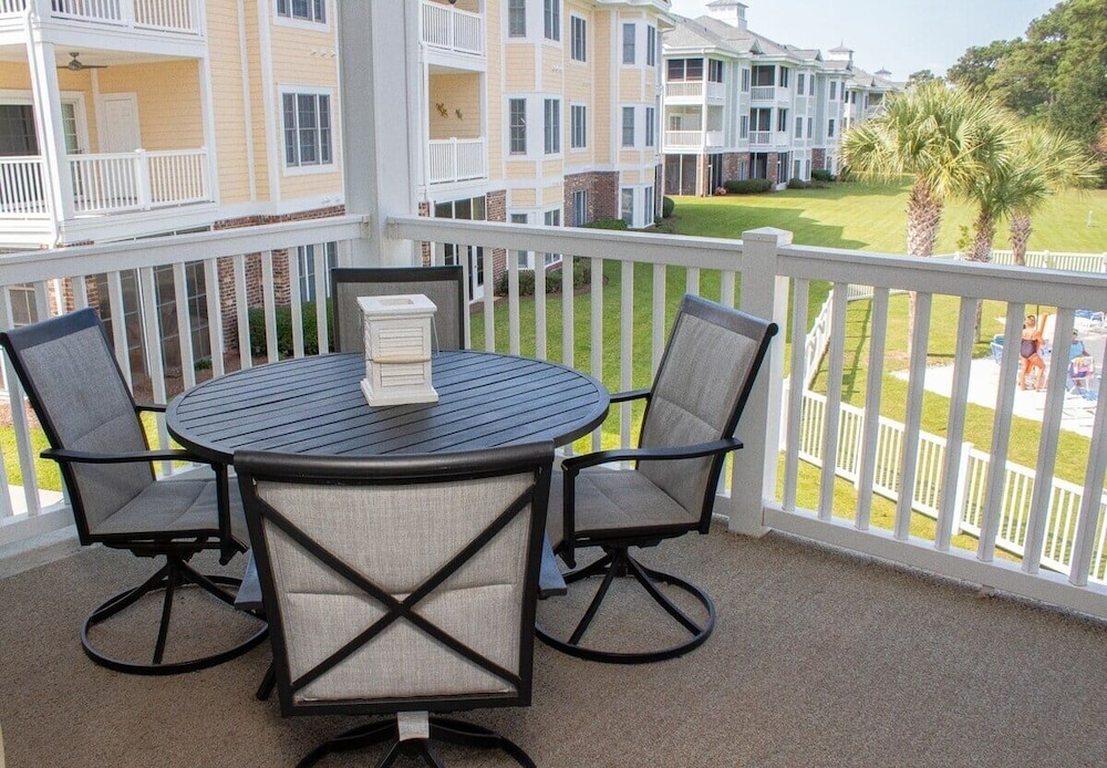 Magnolia Pointe 4801-202 2 Bedroom Condo