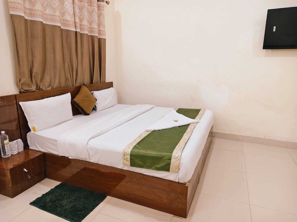 Radhe Shyam Resort By HRG Vrindavan