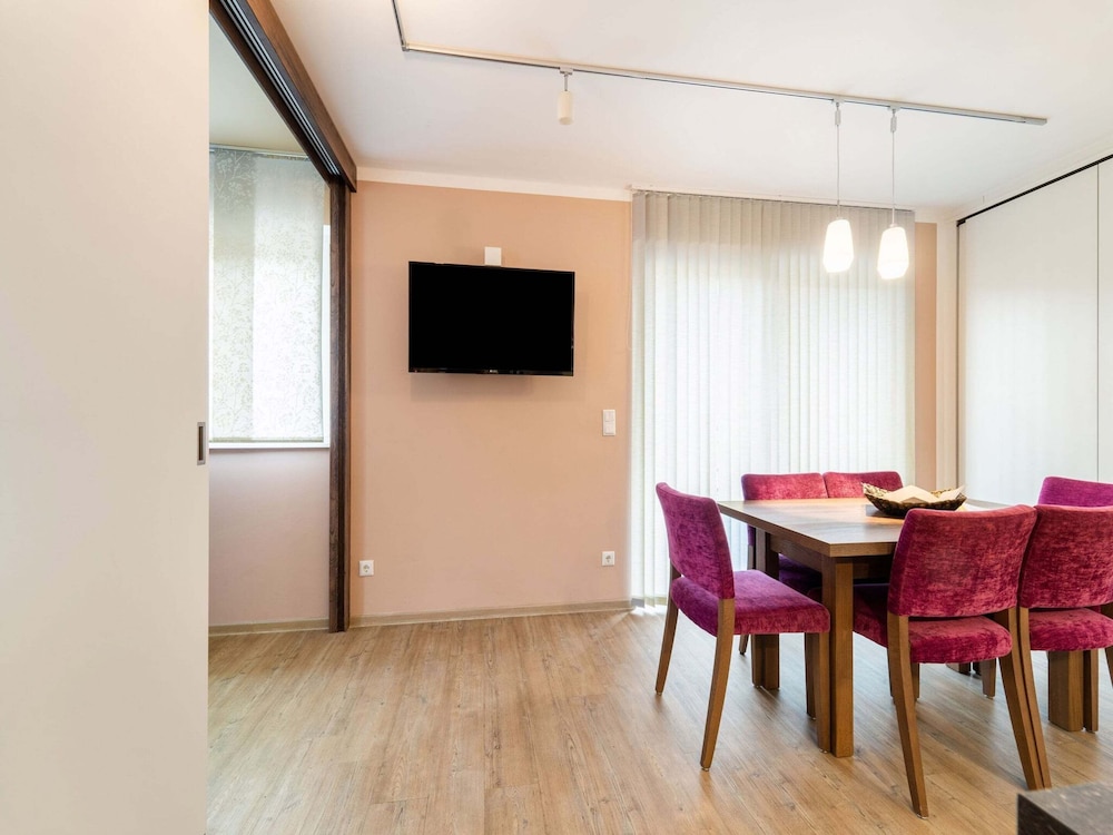 Large Apartment in Sankt Georgen With Balcony