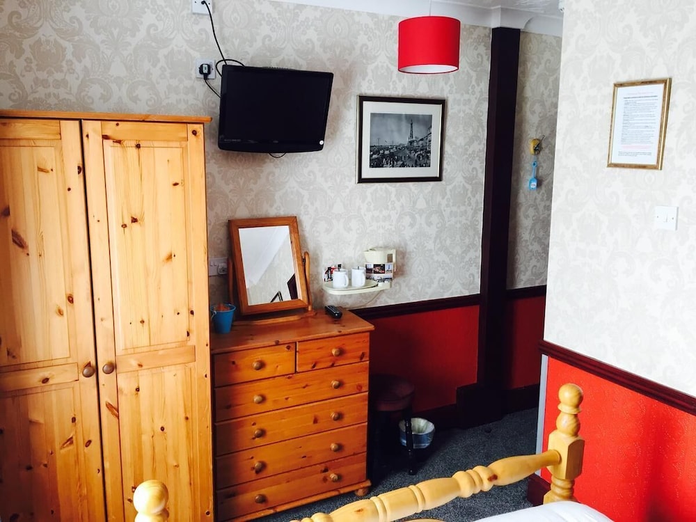 Valdene Hotel
