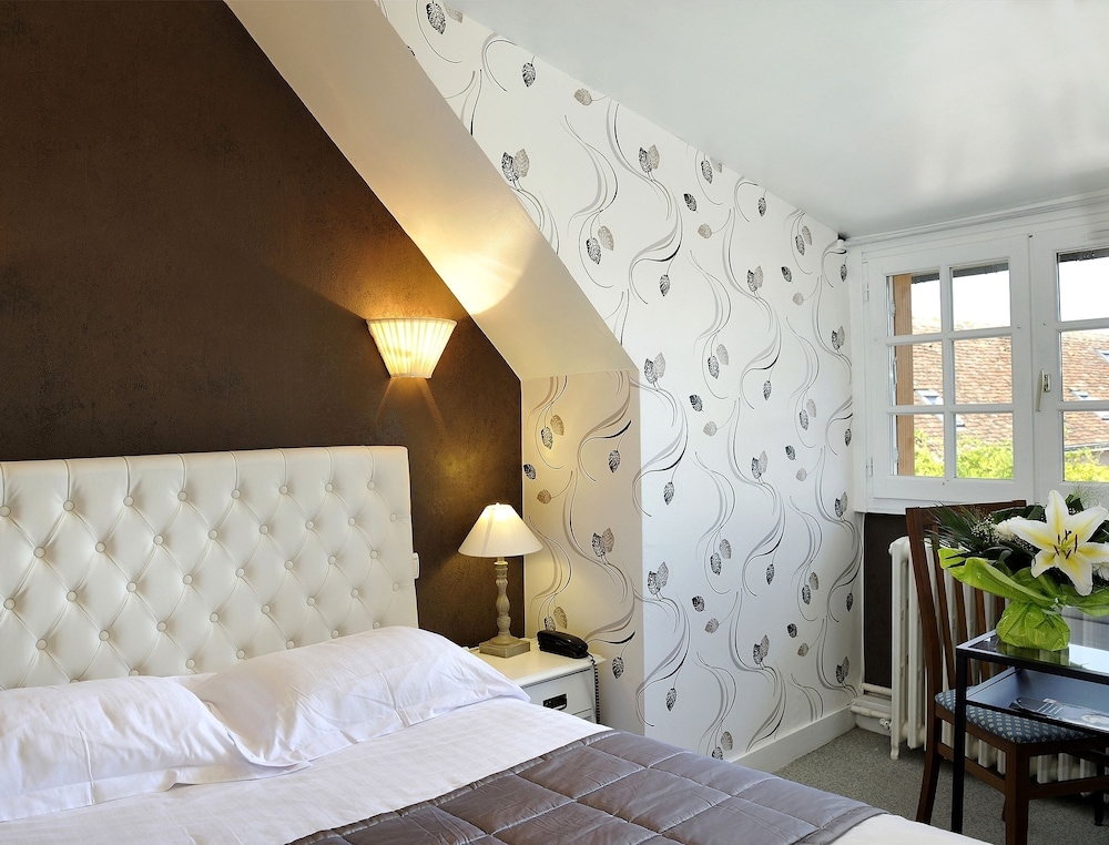 Auberge Savoie‑Villars