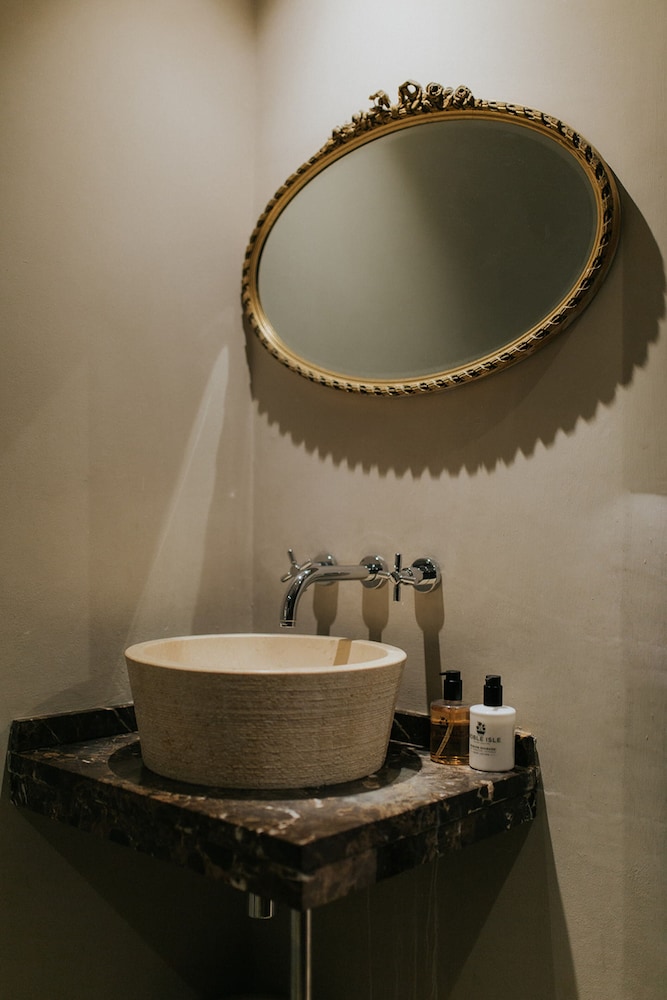 Alnwick Vacations - Newton Hall Courtyard Rooms - Property Image 12