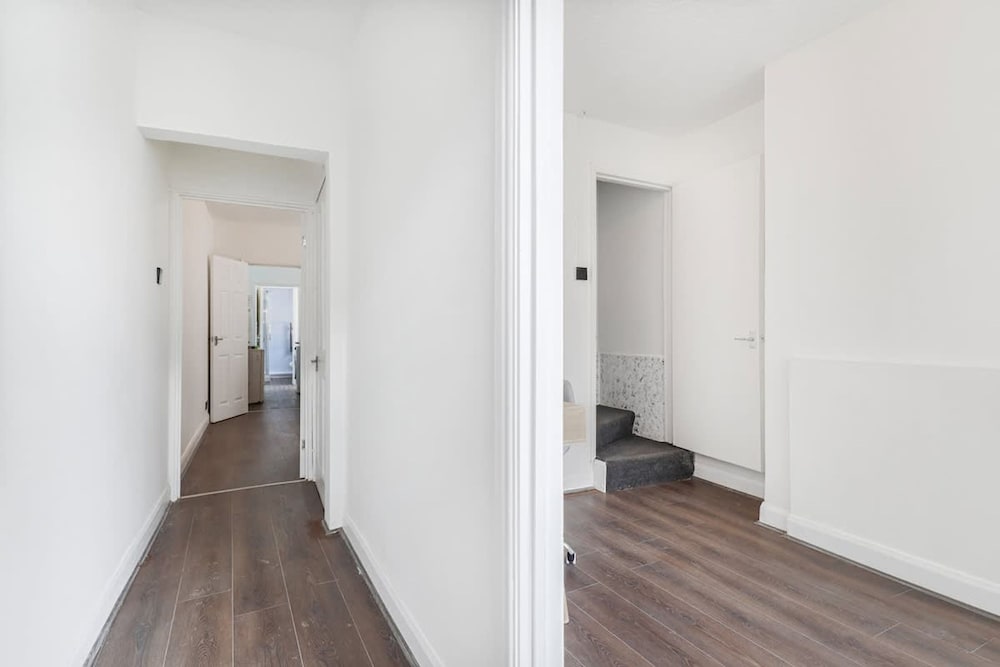 Charming 2 Bed-ensuites Fast Wi-fi