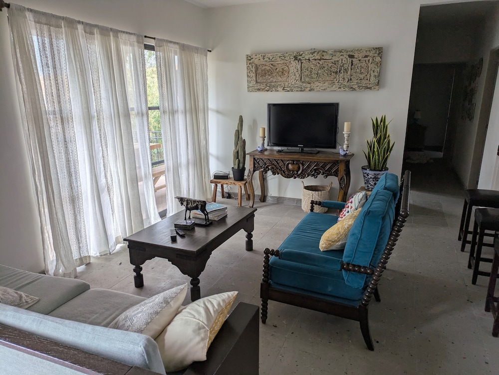 Casa Zuhari by Avelia