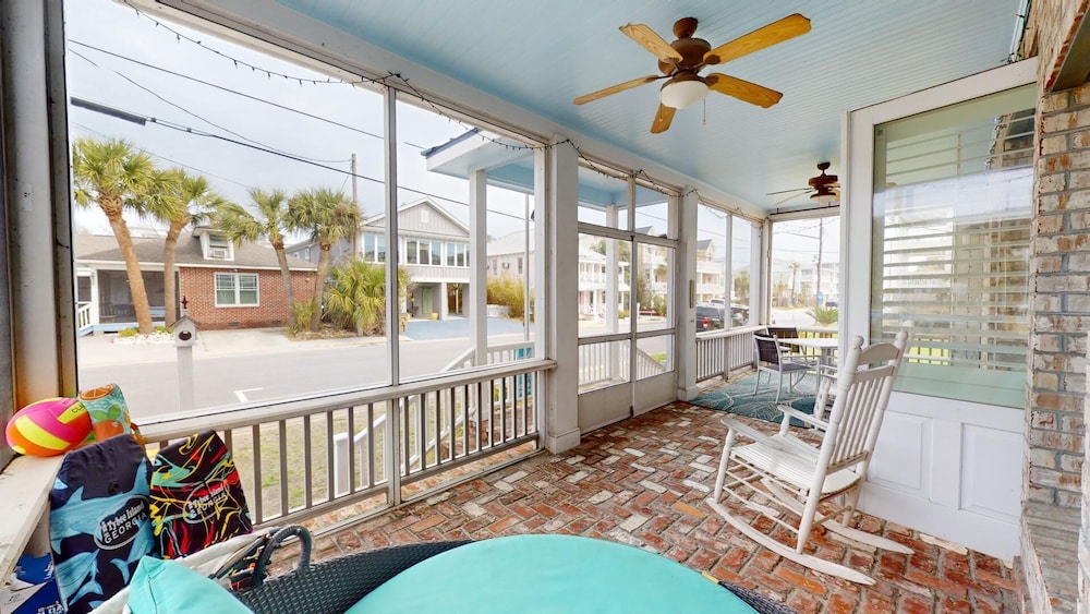 15 17th Street by Tybee Vacation Rentals
