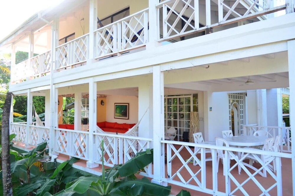 San Andres Vacations - Ocean View Sai, Five Bedroom Holiday Home - Property Image 17