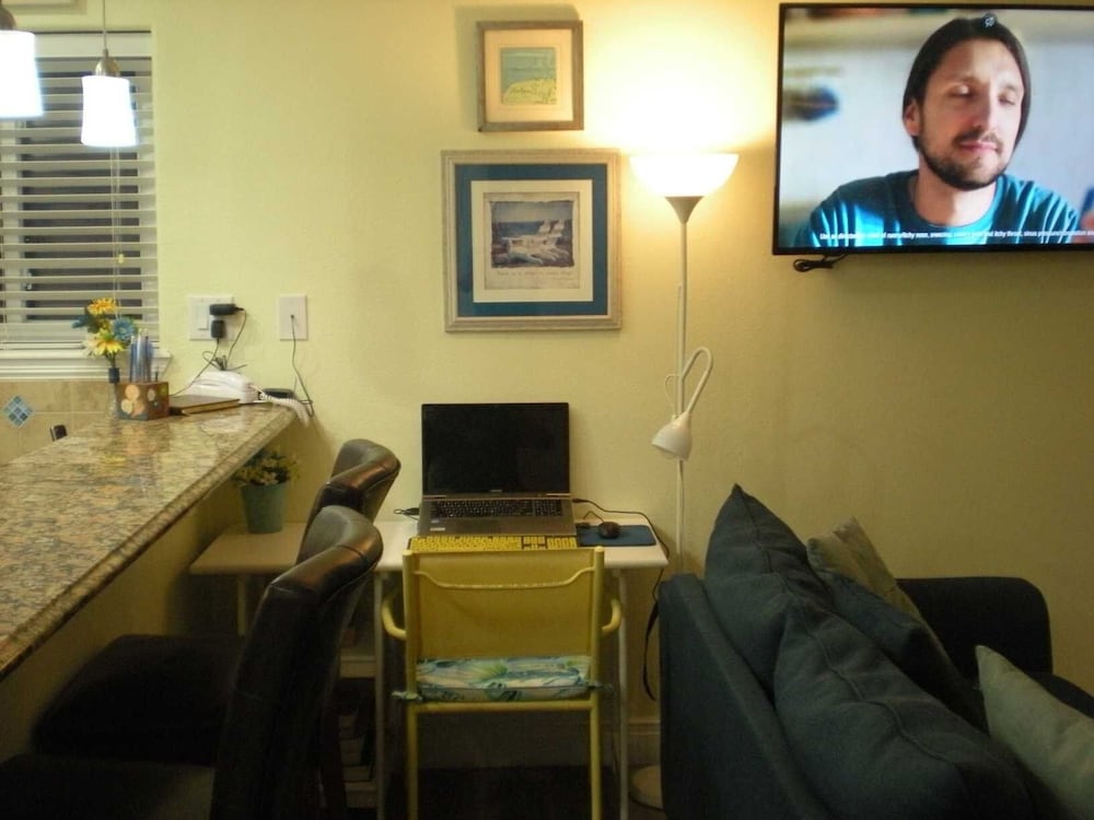 Beachgate Condo Suites And Hotel 331+332 4 Bedroom Condo