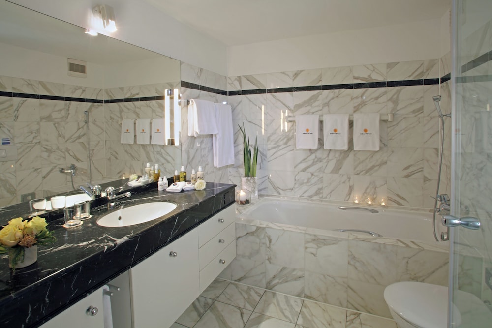 Lugano Vacations - Villa Sassa Hotel, Residence  Spa - Property Image 48