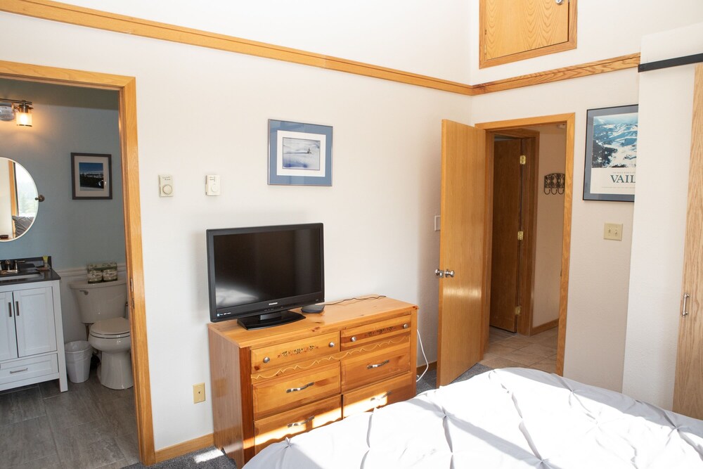 Keystone Ski Resort CO - Slopeside Lodging
