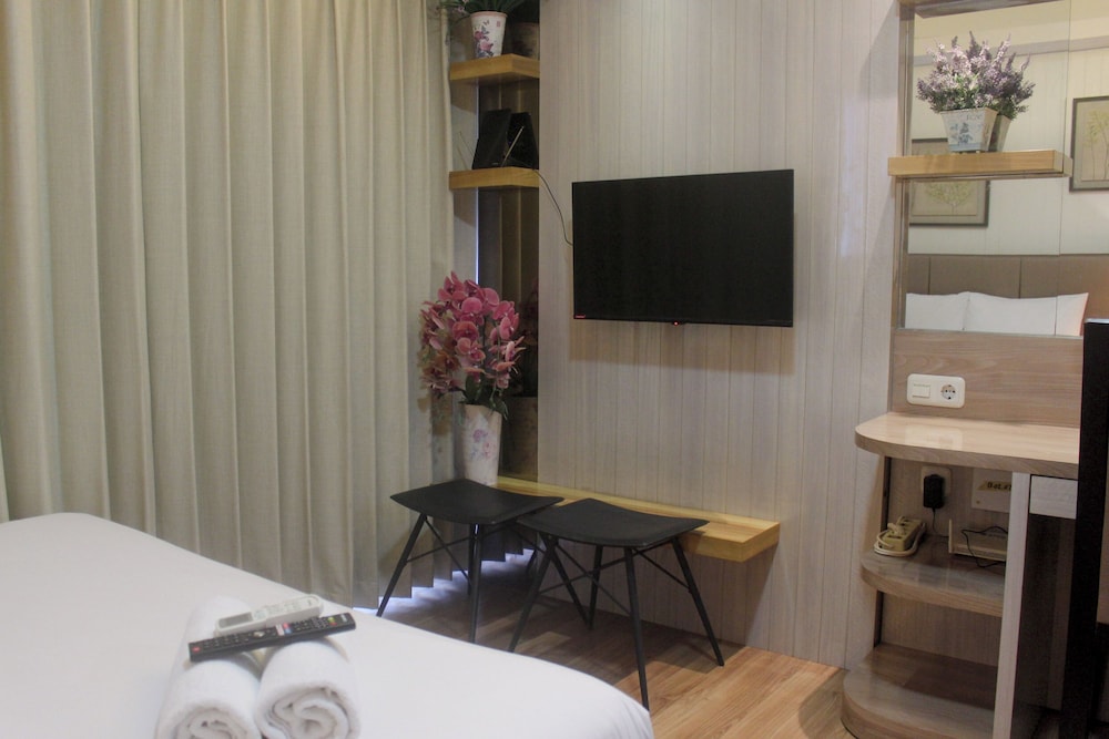Good Deal Studio Apartment At Landmark Residence Bandung