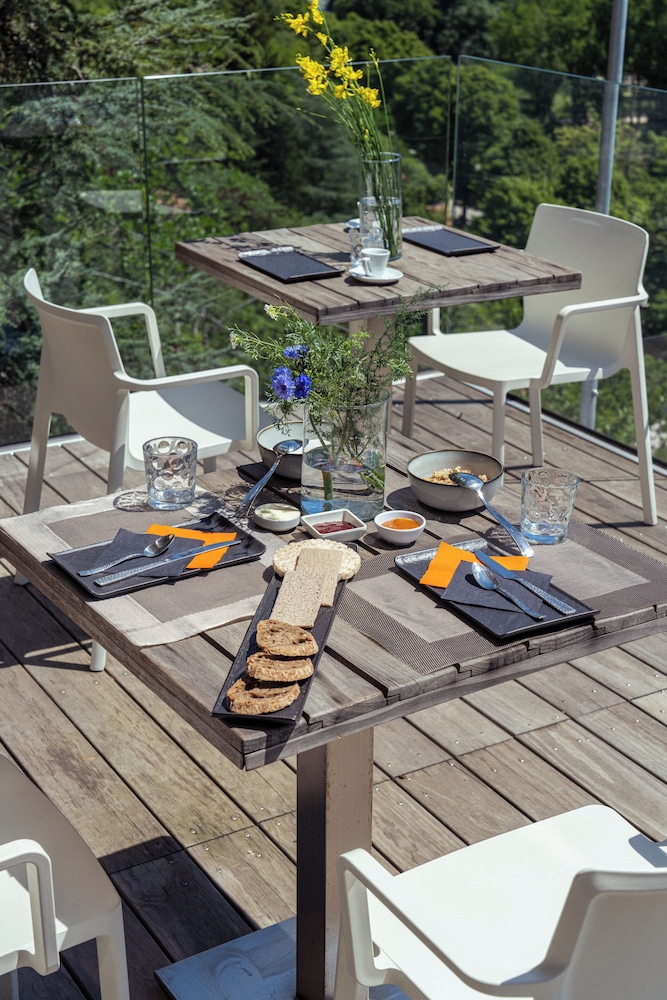 LA FORESTALE Luxury Ecolodge