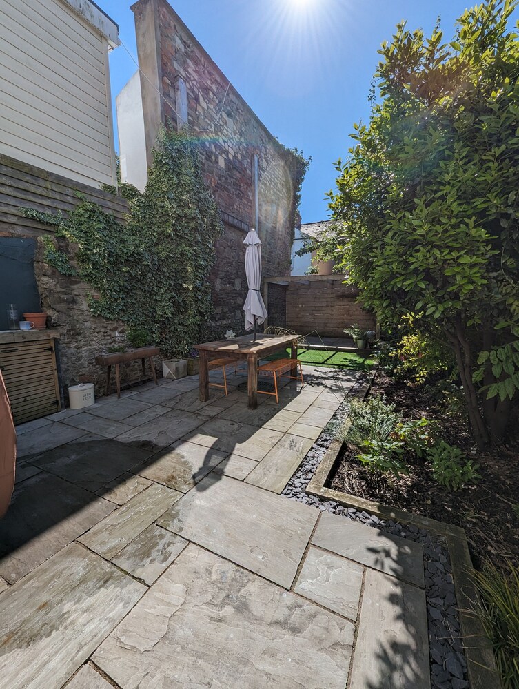 Stylish 2Bd Home Near Millenium Stadium, Cardiff