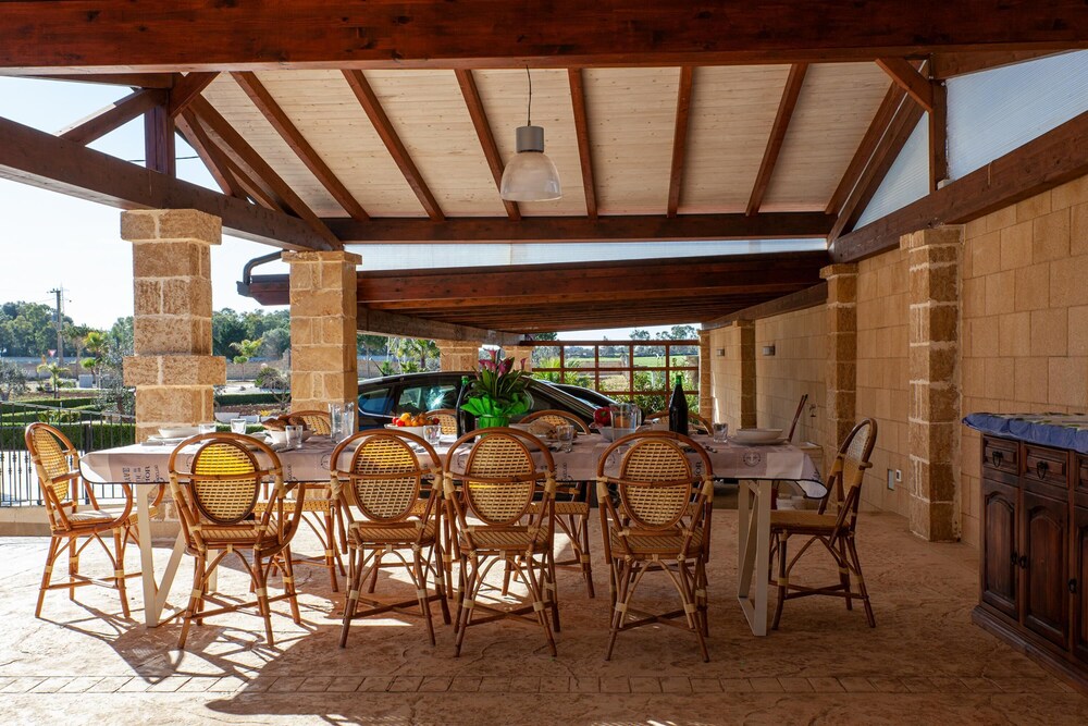 Tenuta San Cassiano with garden and pool view 3