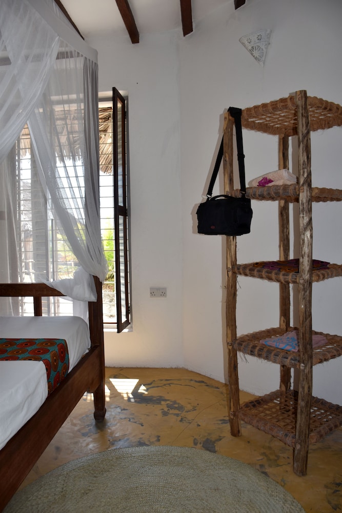 Paradise Beach Villa Paje view 5