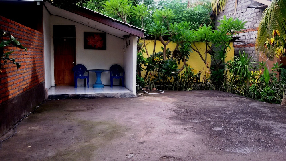 Mami In Homestay
