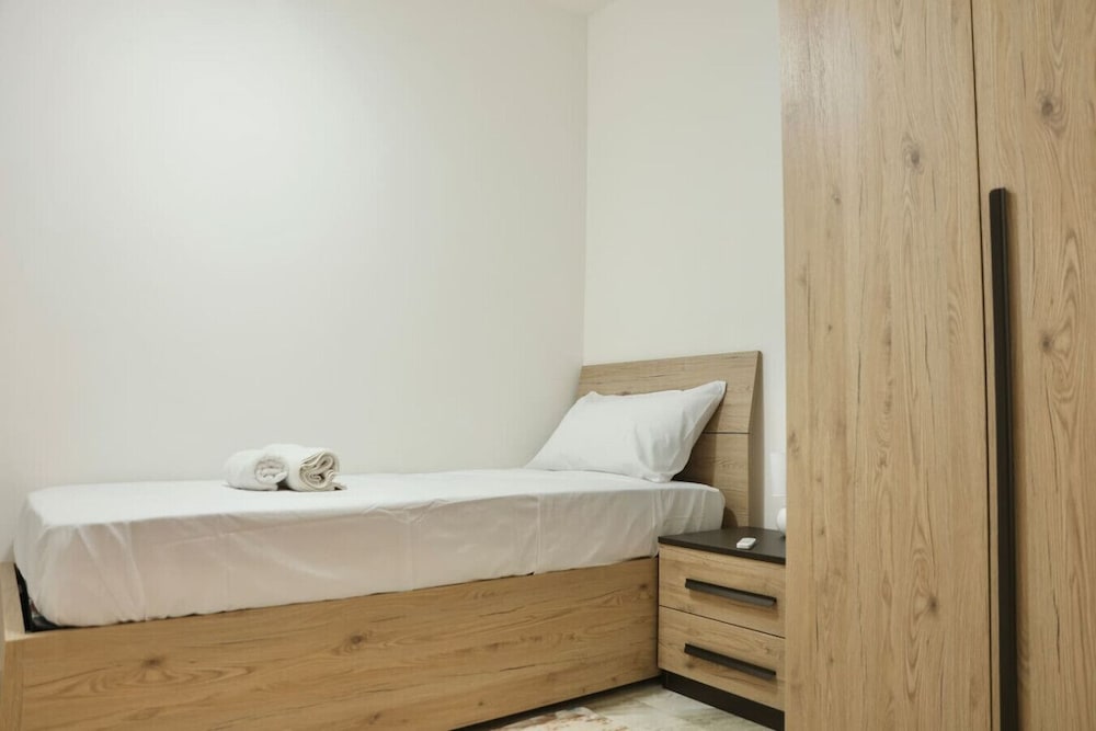 Gozo Coastal Escape Apartment Sea Views in Xlendi