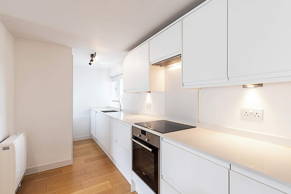 Belgravia Apartment 46