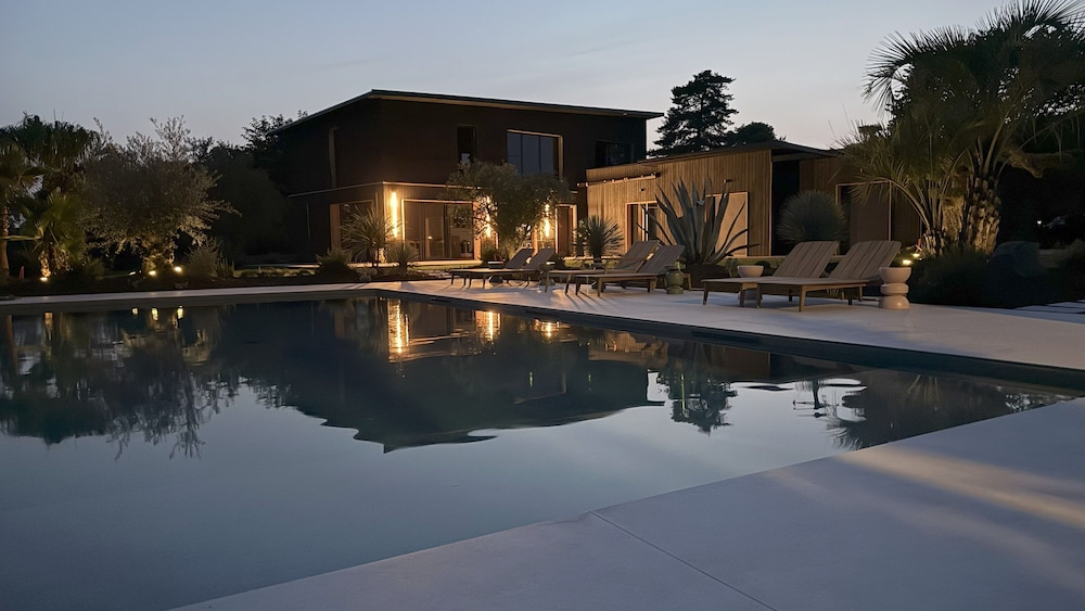 537 Saint Emilion - Bornes recharges