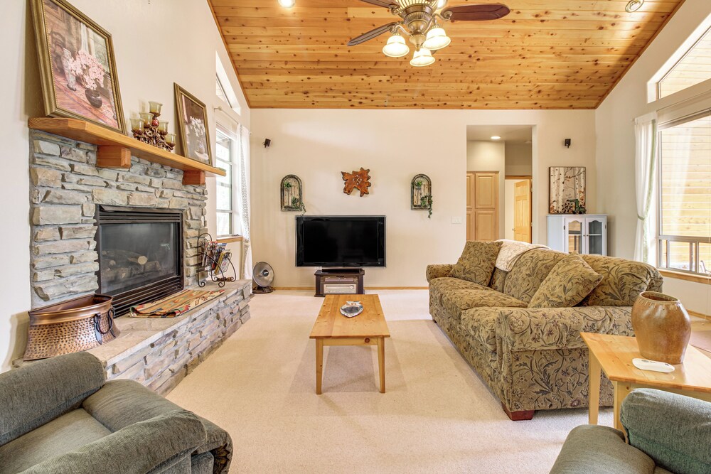 Unwind Fireside! Home 30 Mi to Sunrise Ski Resort