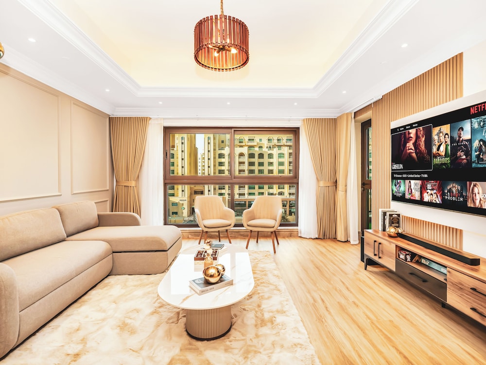New Fairmont Residences by Propigo