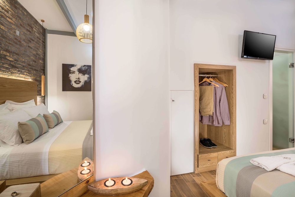 Evlimeni Suites photo 3