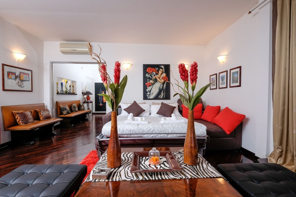 Amazing Penthouse by Caracalla